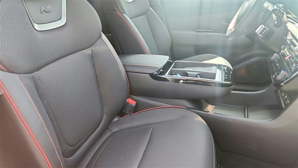 2025 Hyundai Tucson Hybrid N Line photo 29