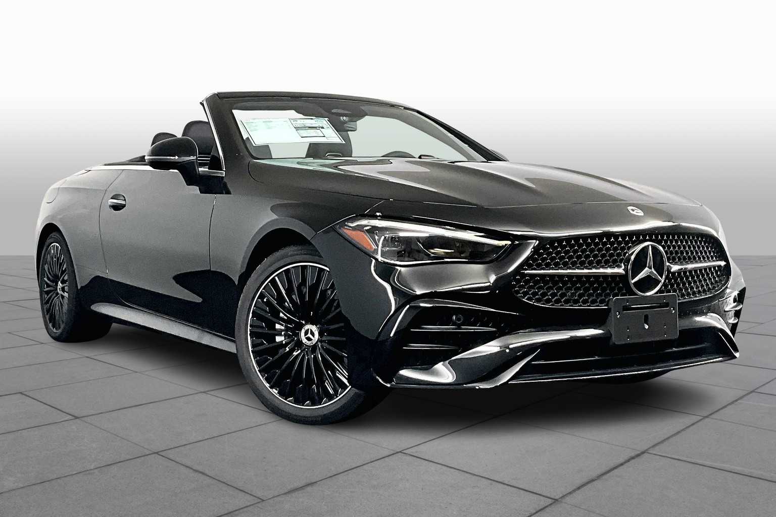 2026 Mercedes Benz CLE 300 4MATIC Cabriolet photo 2