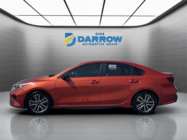 Certified 2022 Kia FORTE GT-Line with VIN 3KPF54AD8NE487841 for sale in Wauwatosa, WI