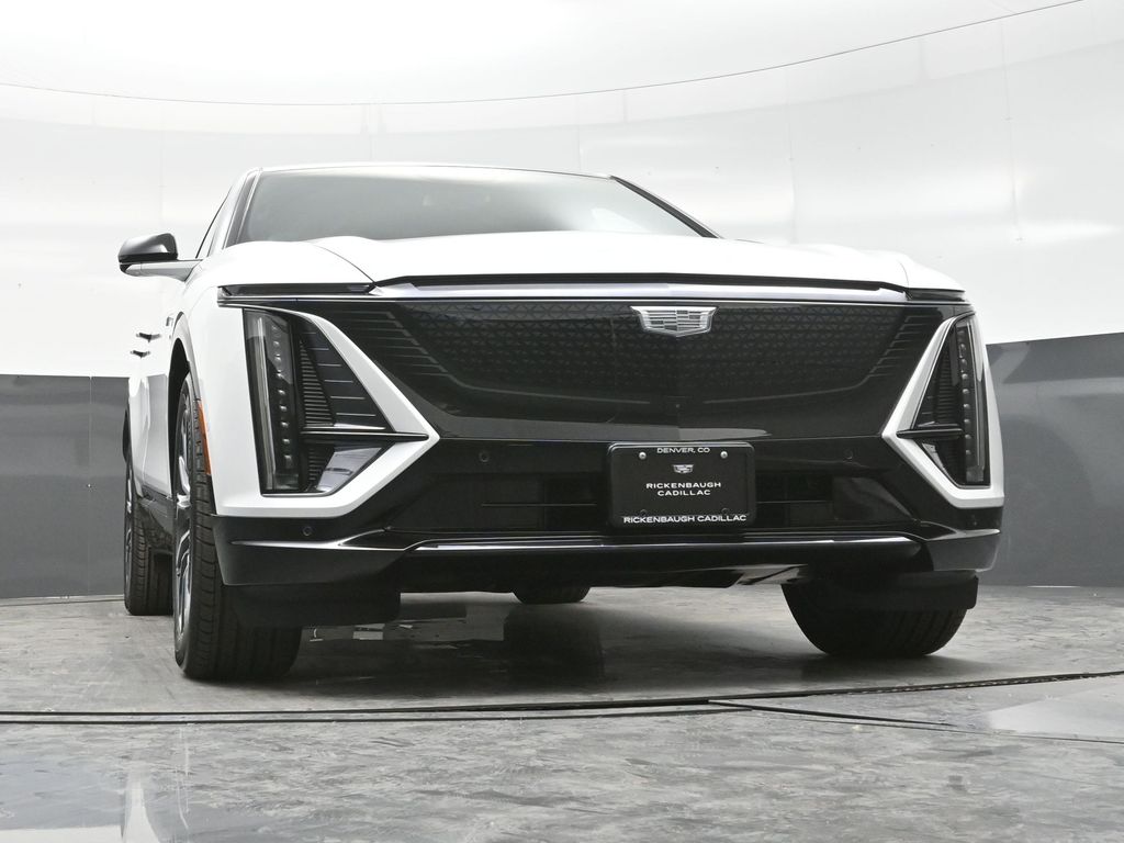 2025 Cadillac Lyriq Sport photo 14