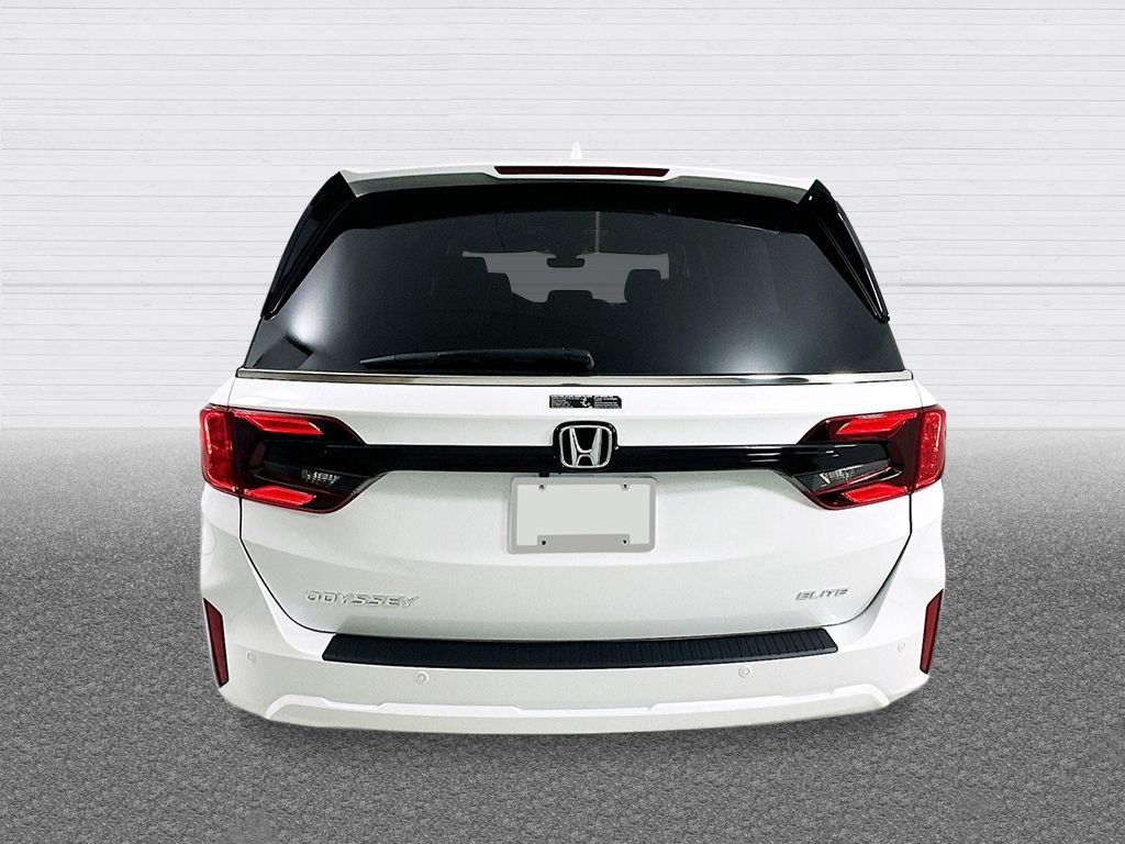 2026 Honda Odyssey Elite photo 2