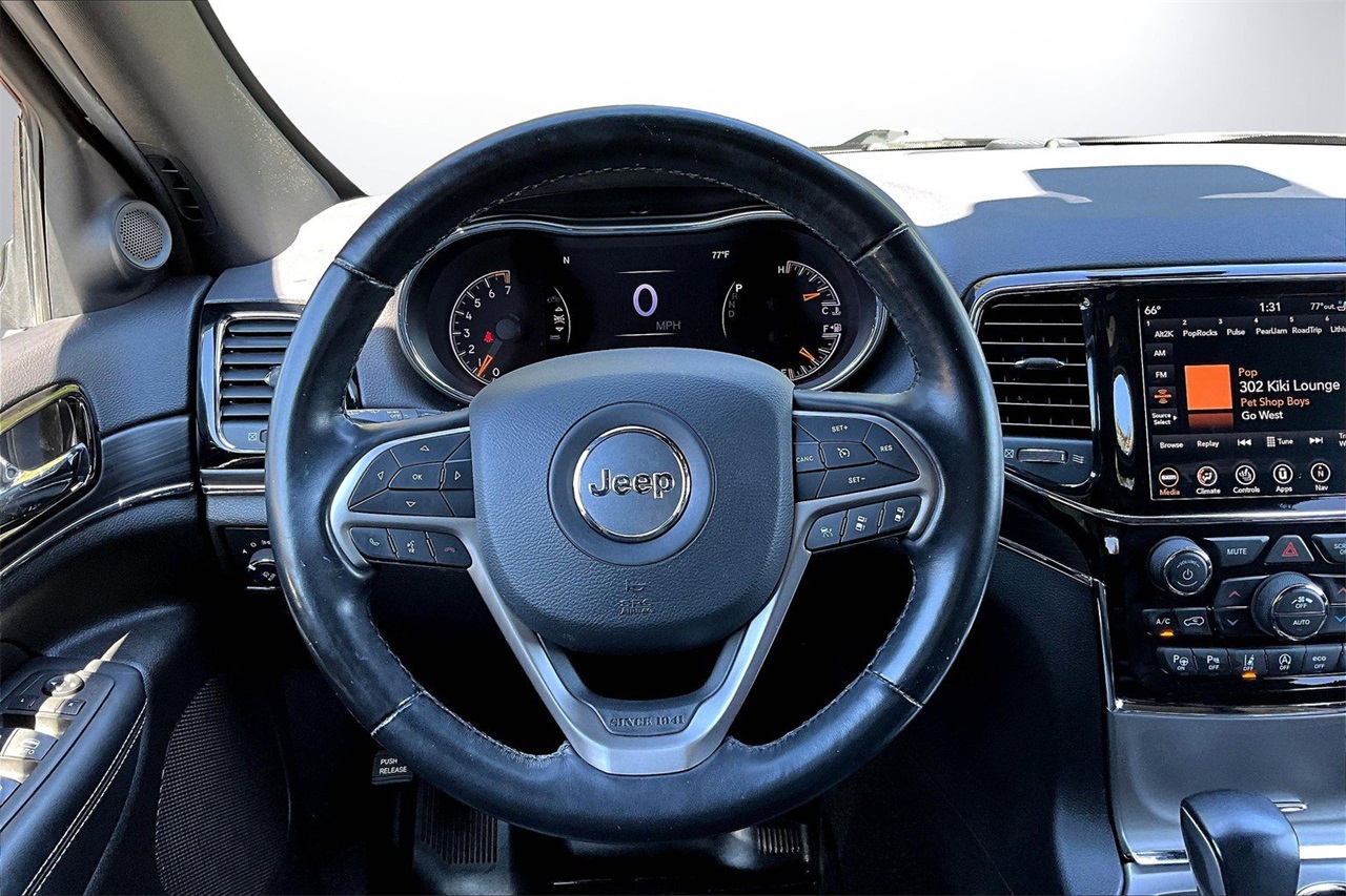 2021 Jeep Grand Cherokee Anniversary Edition photo 10