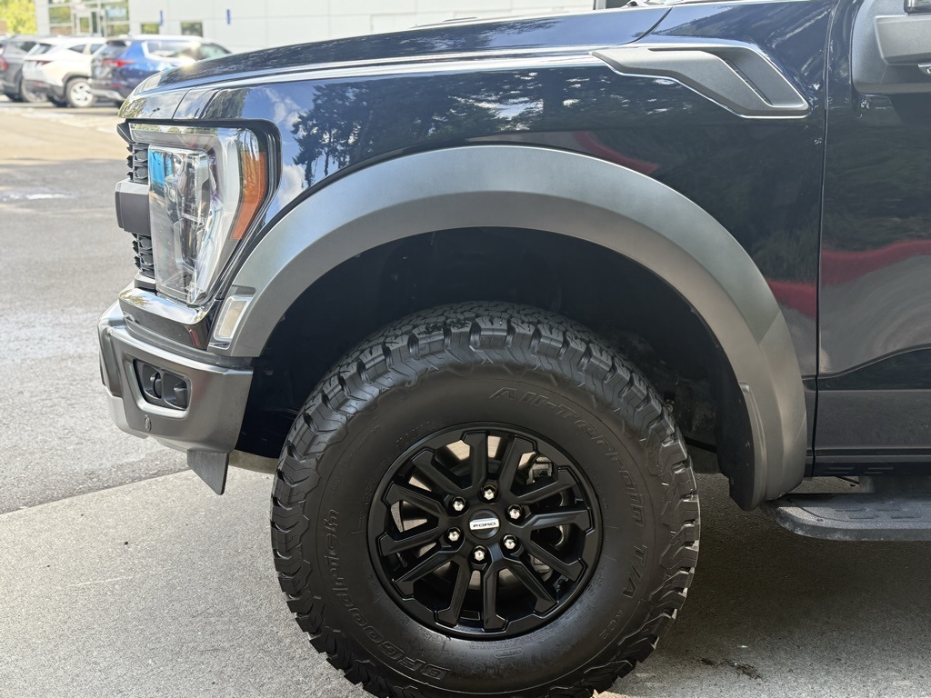 2023 Ford F-150 Raptor photo 6