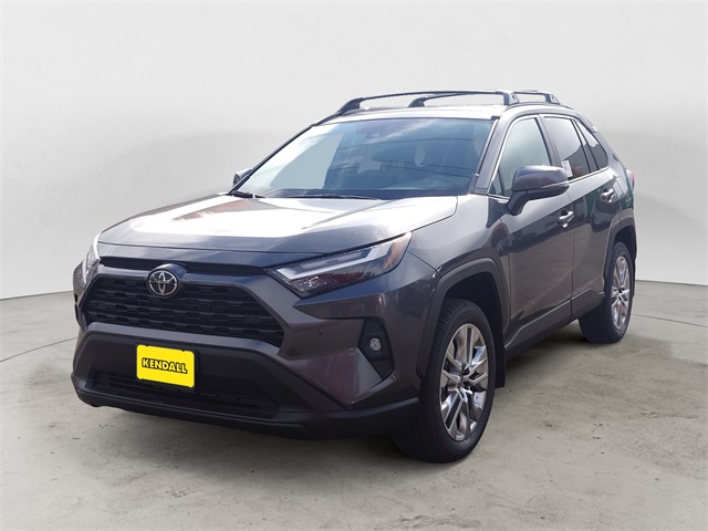 2025 Toyota RAV4 XLE Premium's photo