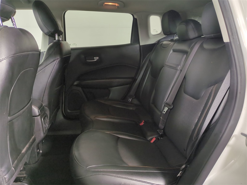2020 Jeep Compass Latitude photo 13