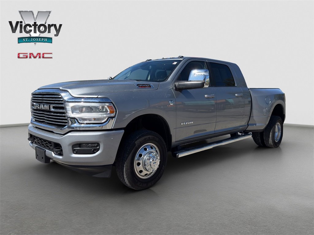 2024 Ram 3500 Laramie photo 4
