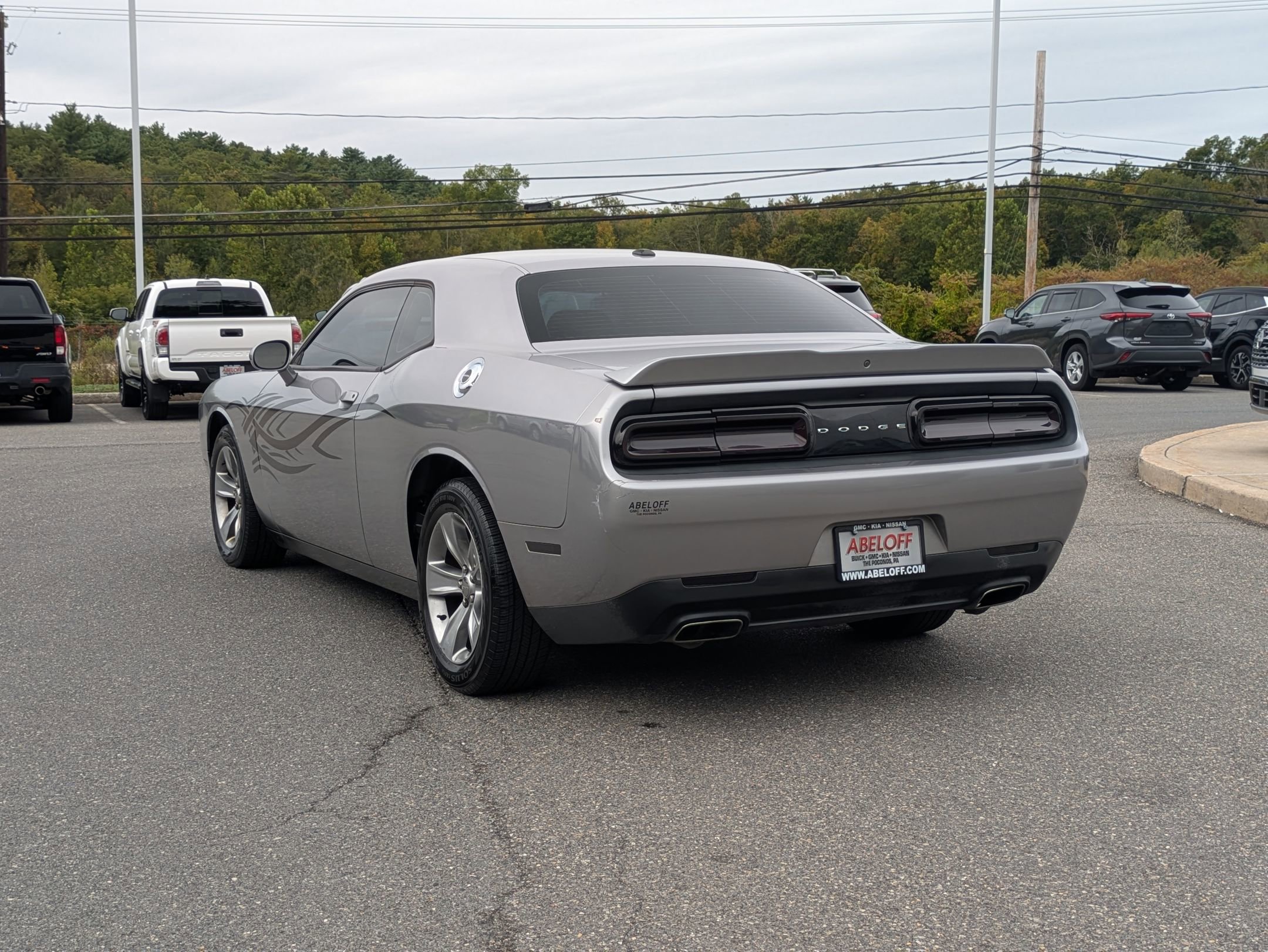 2018 Dodge Challenger SXT photo 6