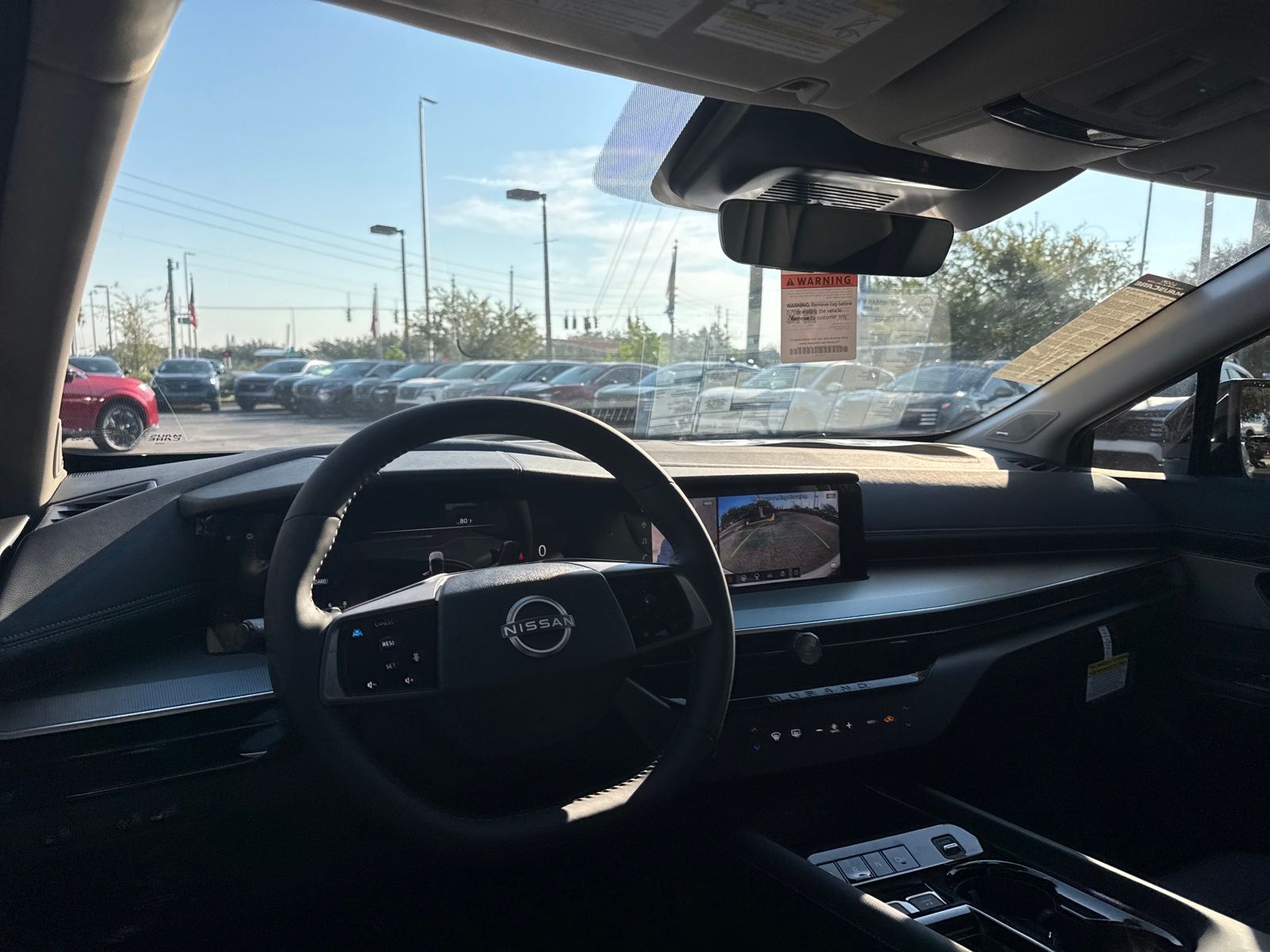 2025 Nissan Murano SL photo 11