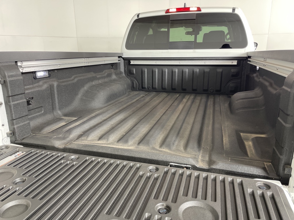 2025 Nissan Frontier King Cab SV photo 11