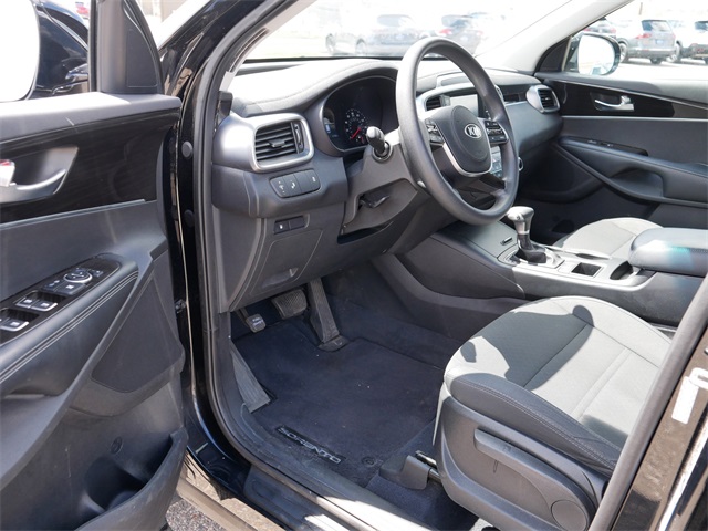 2020 Kia Sorento LX photo 12