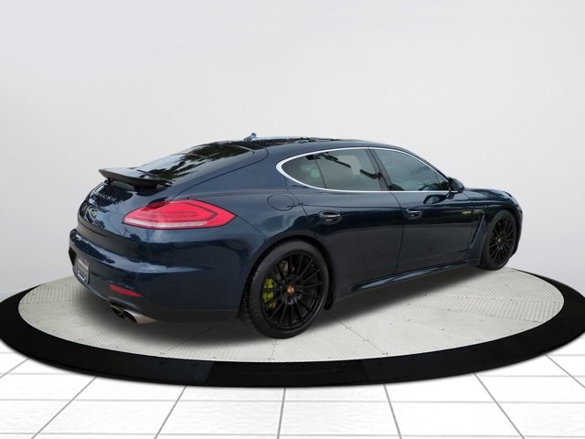 2014 Porsche Panamera E-Hybrid S photo 3