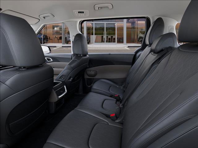 2026 Kia Carnival EX photo 18