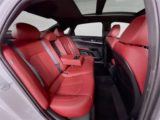 2025 Kia K5 GT-Line photo 27