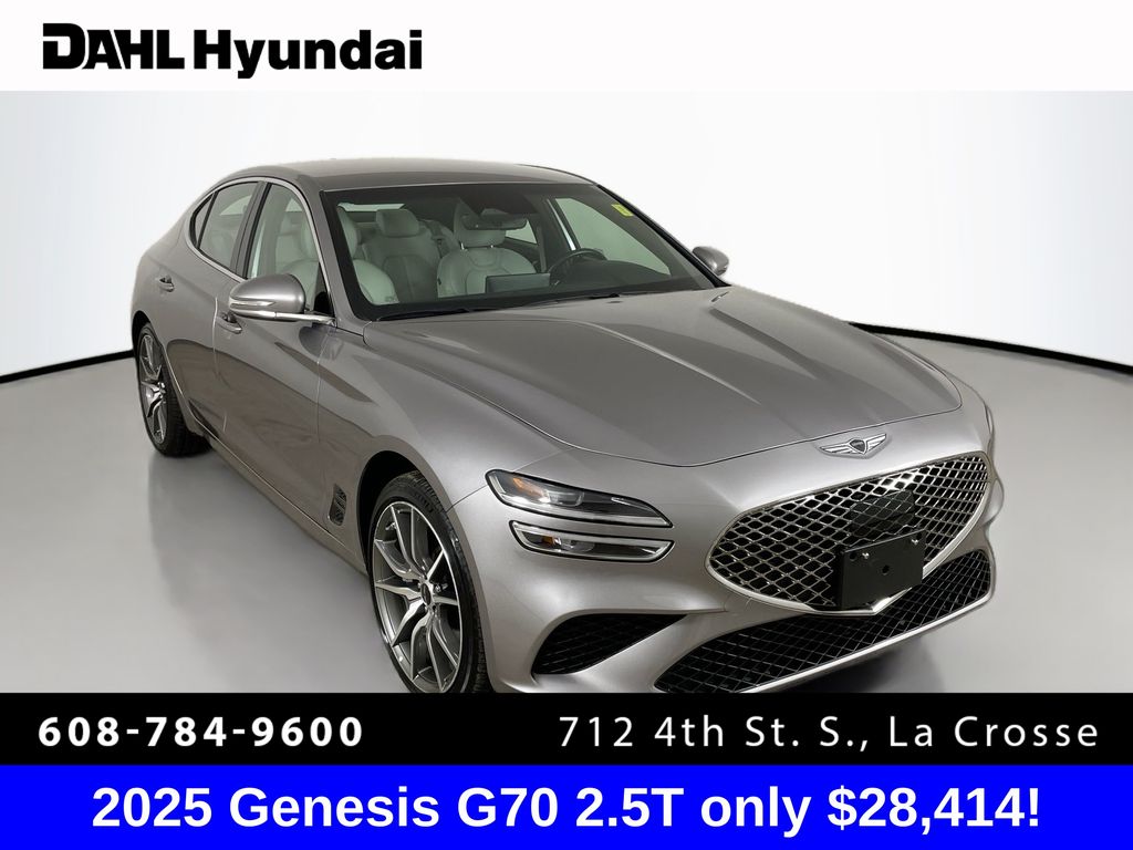 2025 GENESIS G70 Standard's photo