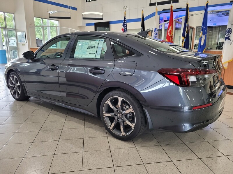 2026 Honda Civic Sport Touring photo 4