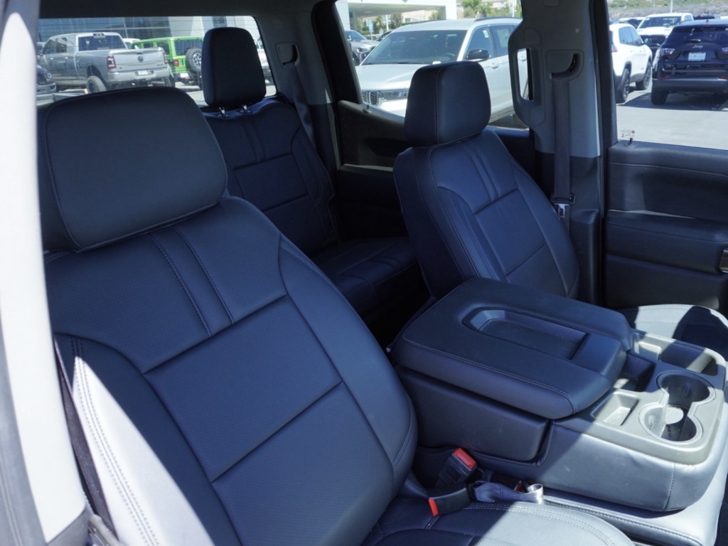 2019 Chevrolet Silverado 1500 LT photo 25