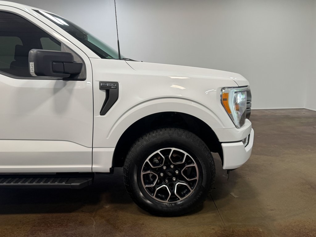 2022 Ford F-150 XLT photo 26