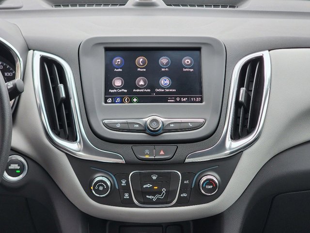 2024 Chevrolet Equinox LS photo 3