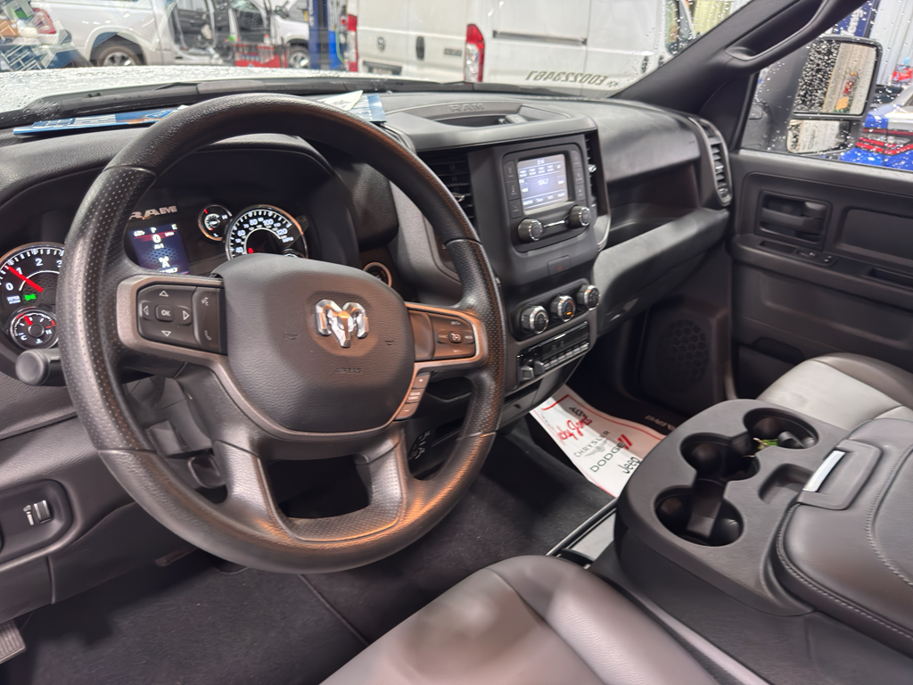2024 Ram 2500 Tradesman photo 4