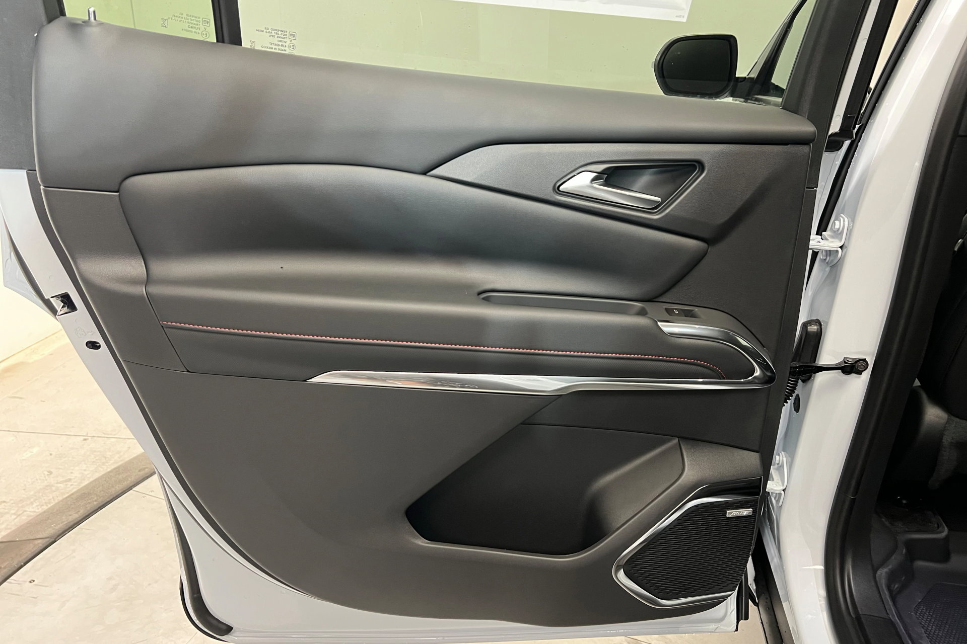 2026 Chevrolet Traverse Z71 photo 18