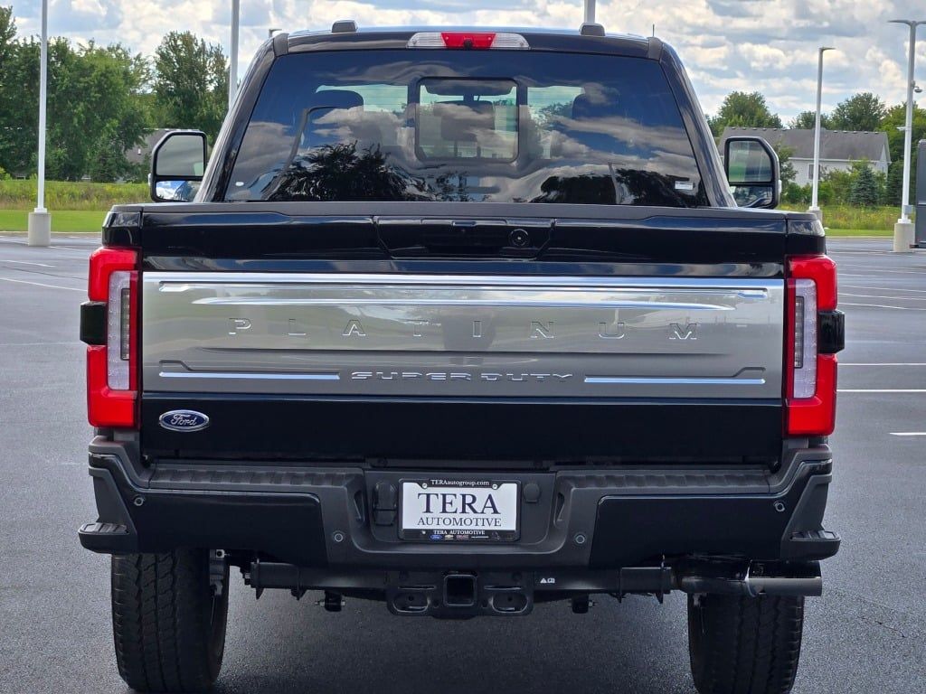 2026 Ford F-350 photo 13
