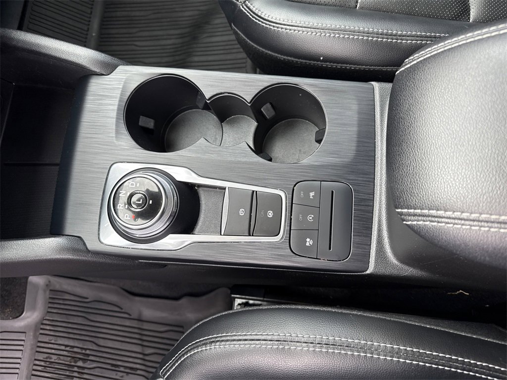2022 Ford Escape Titanium photo 22