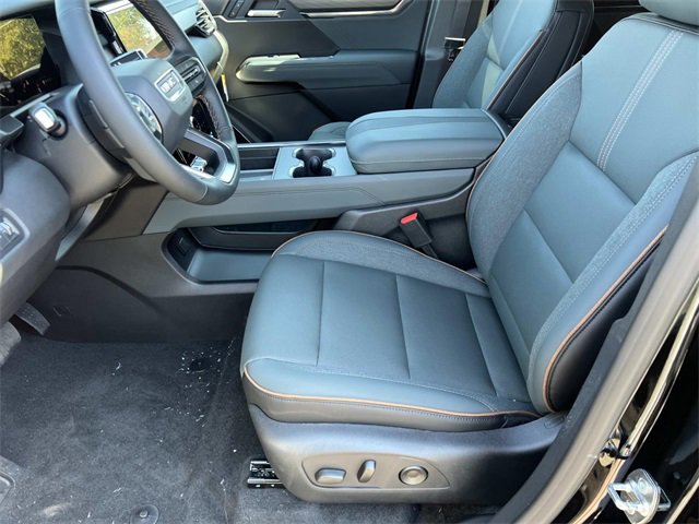 2026 Gmc Acadia AT4 photo 18