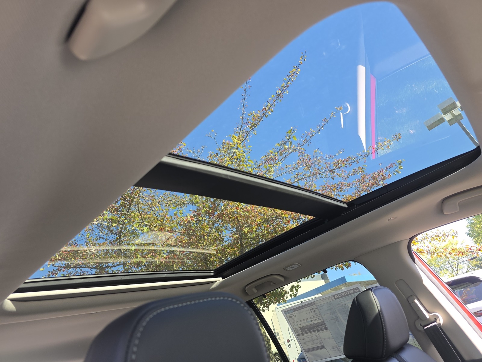 2025 Honda Pilot Touring photo 3