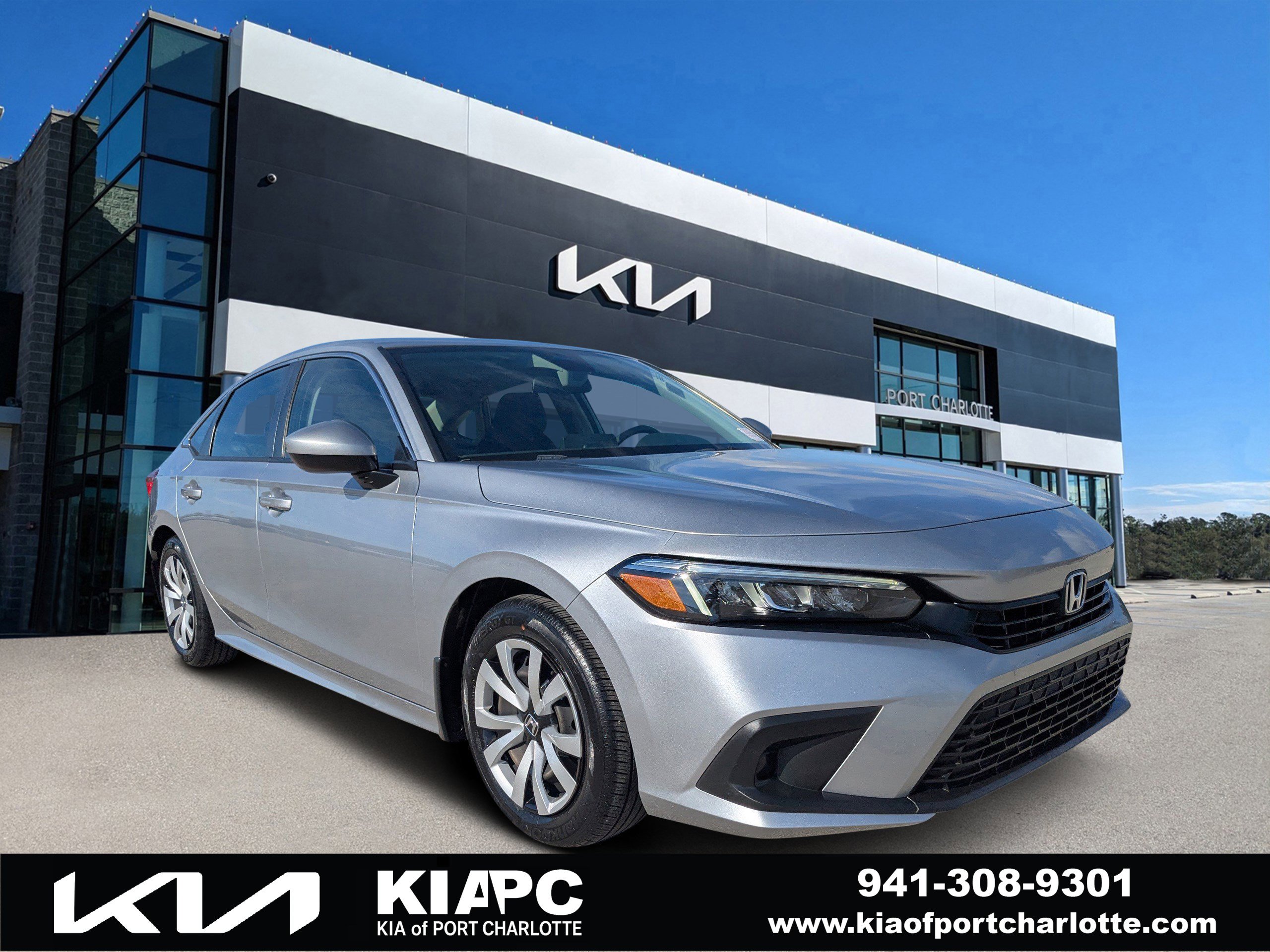 2024 Honda Civic LX's photo