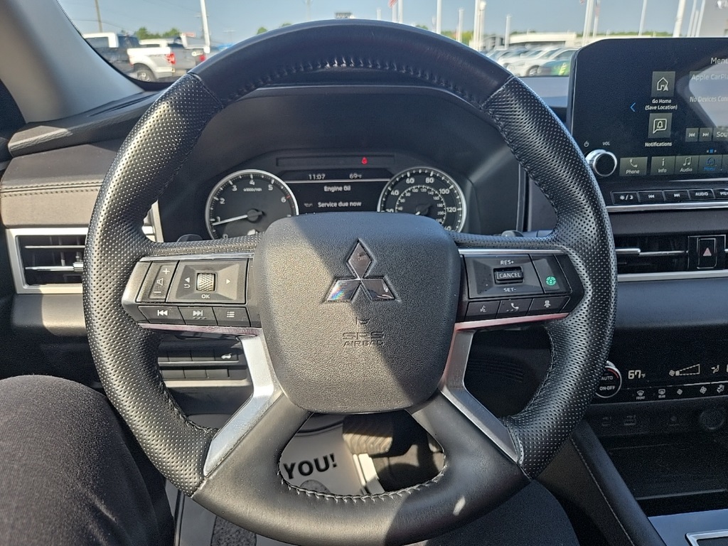 2024 Mitsubishi Outlander SE photo 15