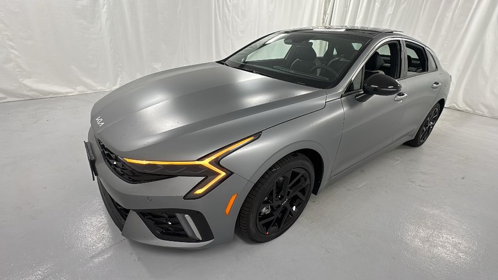 2026 Kia K5 GT-Line photo 7