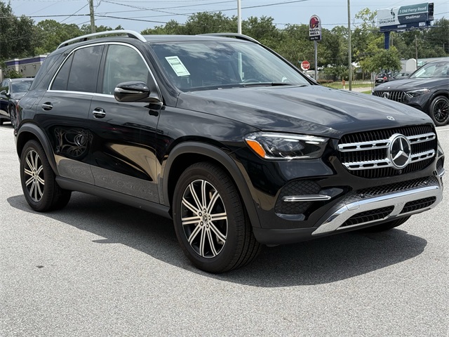 2025 Mercedes Benz GLE 350 4MATIC photo 2