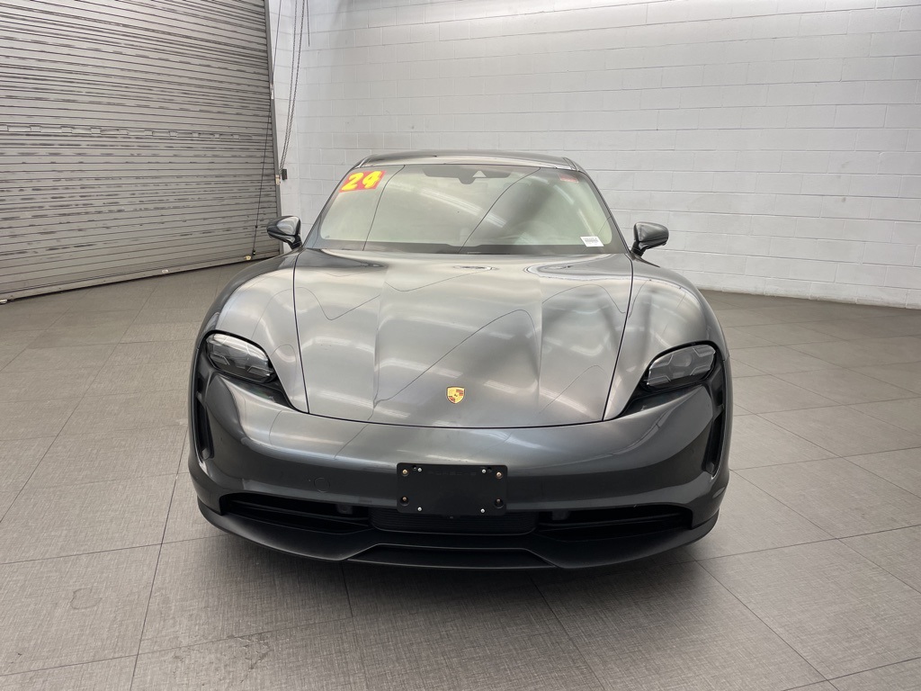 2024 Porsche Taycan 4S photo 7