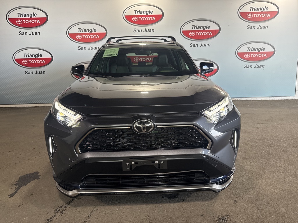 2025 Toyota RAV4 Hybrid XSE photo 2