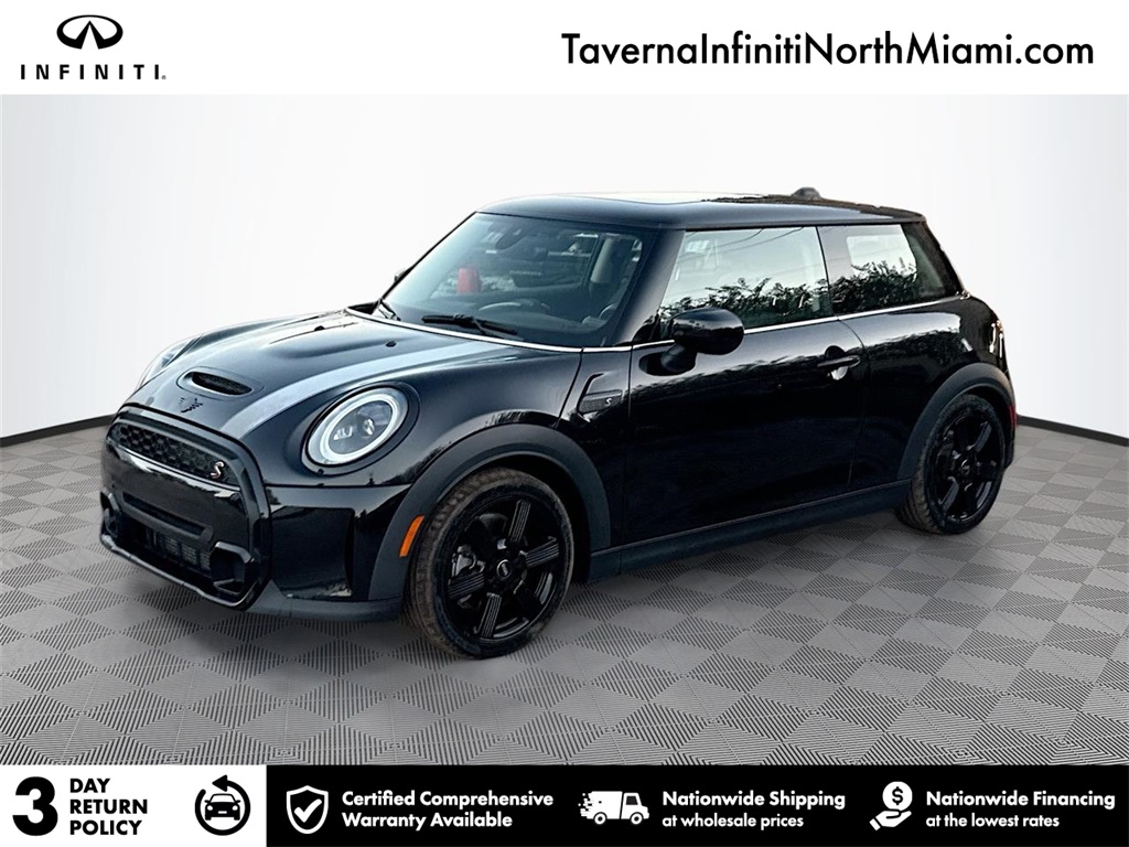 2023 MINI 3 Door