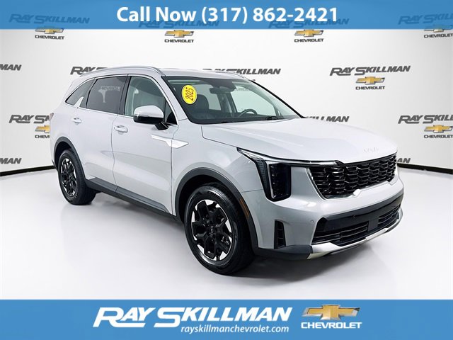 2025 Kia Sorento S's photo