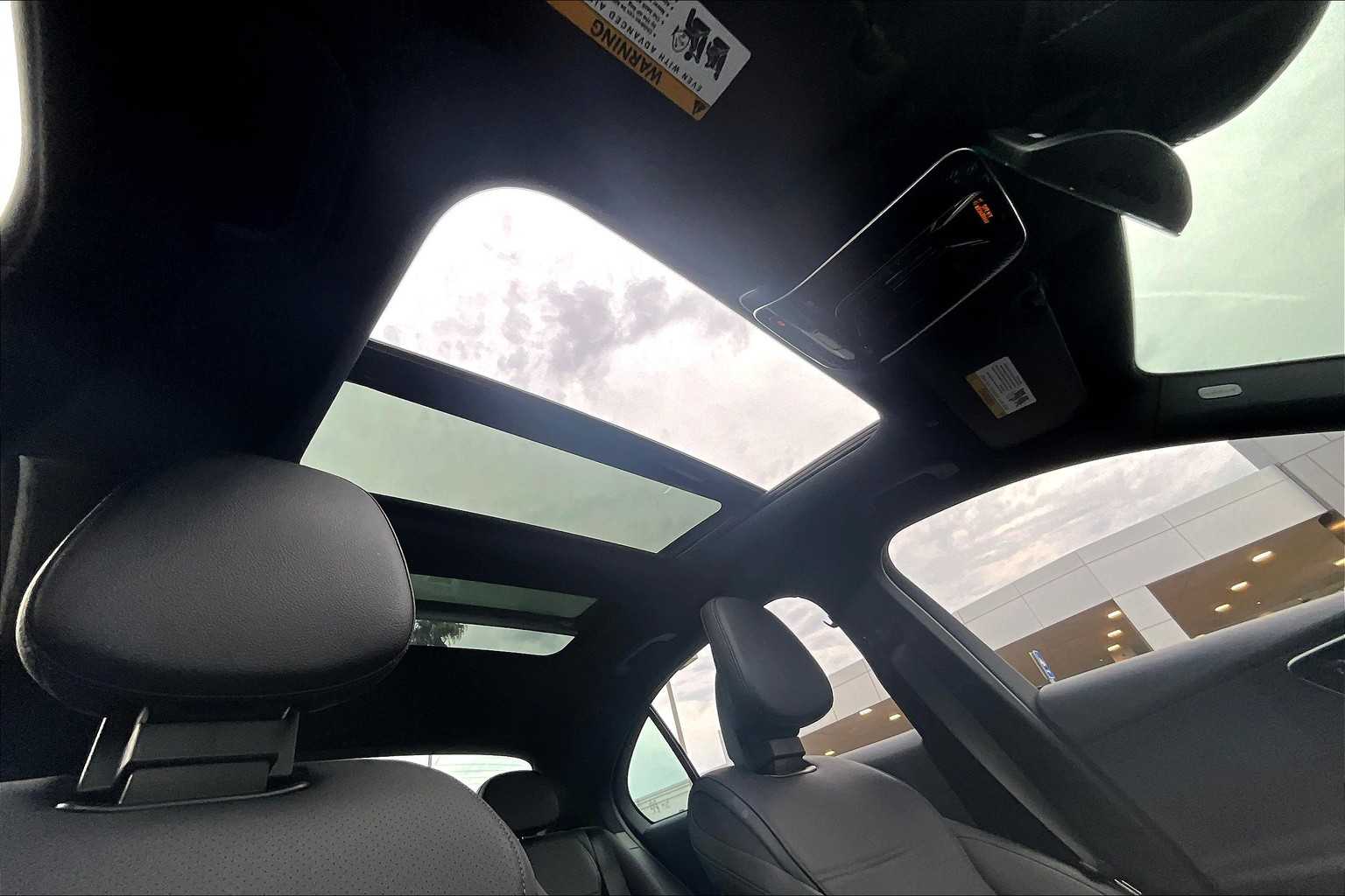 2024 Mercedes Benz C 300 photo 13