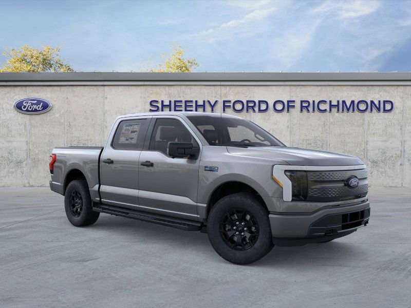 2025 Ford F-150 Lightning XLT's photo
