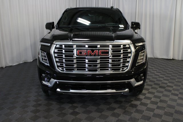 2026 Gmc Yukon Denali photo 2