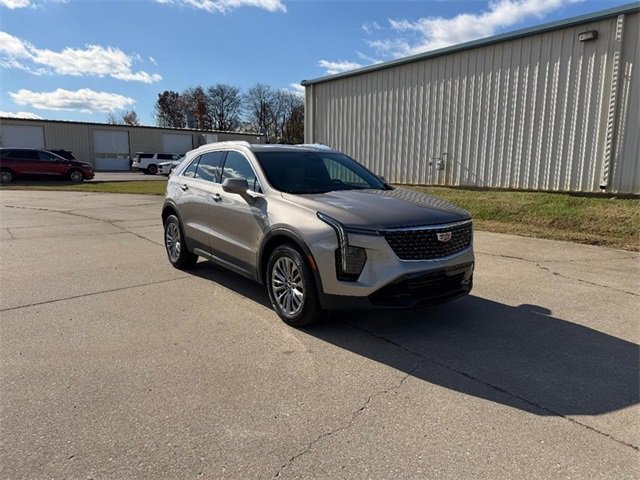 2024 Cadillac XT4 Premium Luxury's photo