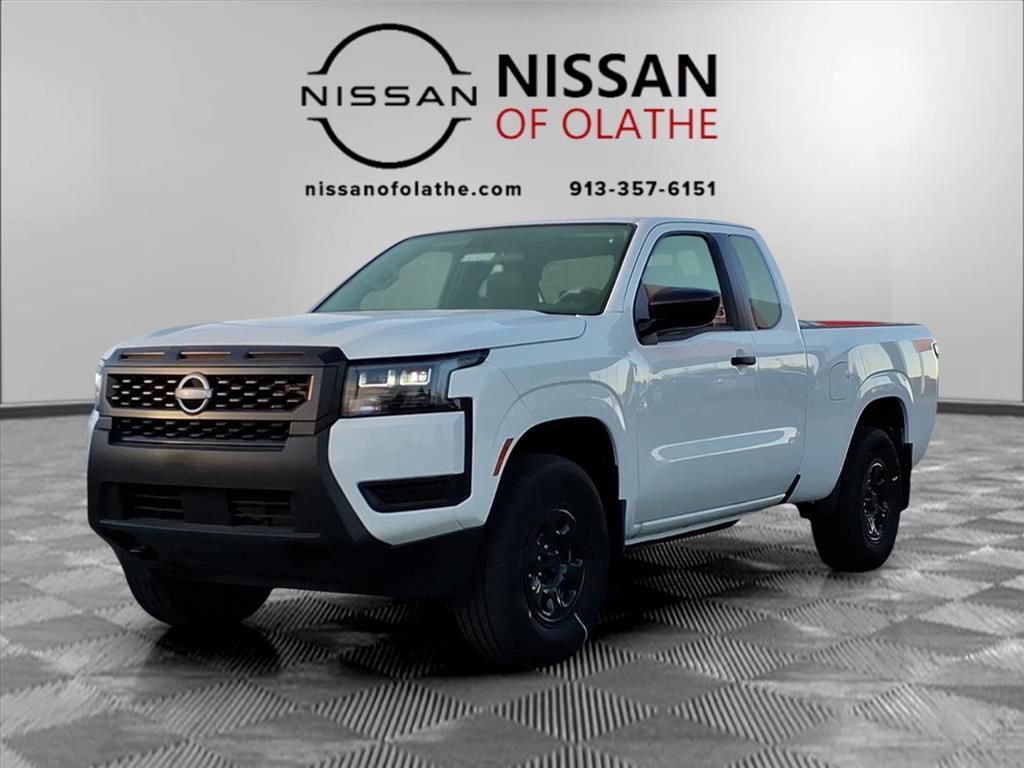 2026 Nissan Frontier S's photo