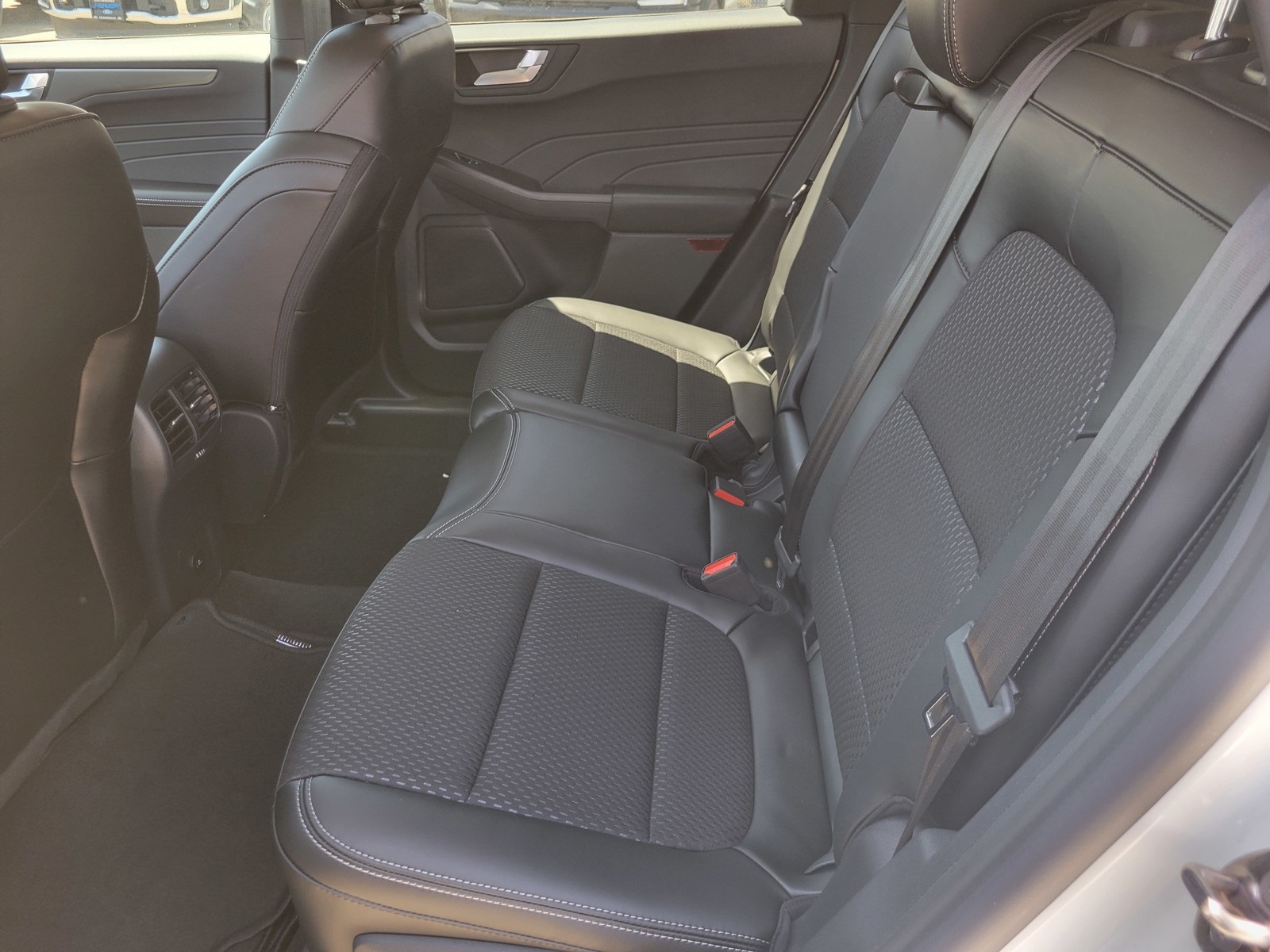 2024 Ford Escape Plug-In Hybrid Base photo 6