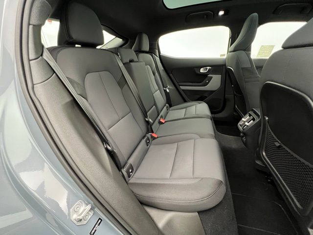 2022 Polestar PS2 e-AWD photo 17