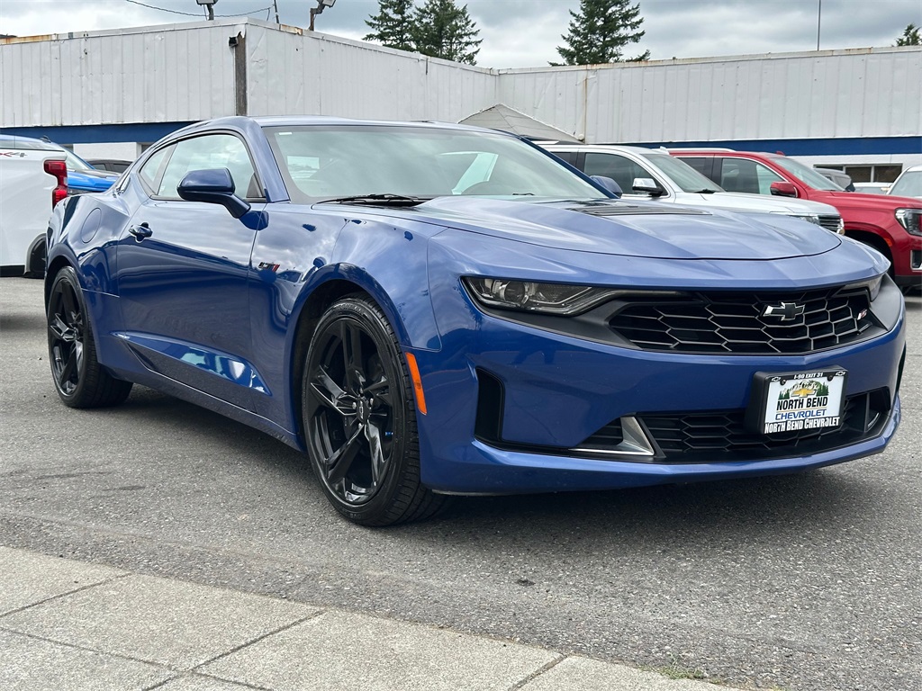 2021 Chevrolet Camaro LT1 photo 4
