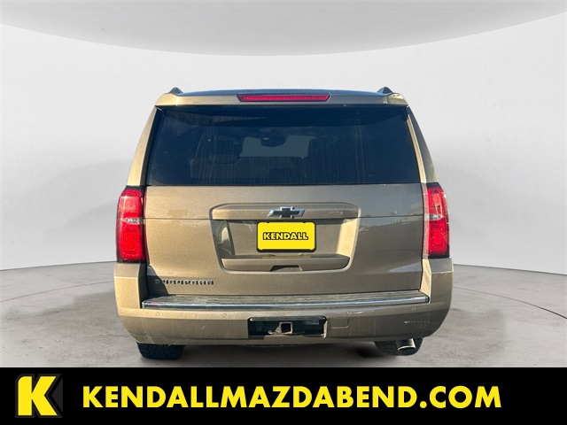 2016 Chevrolet Suburban LTZ photo 4