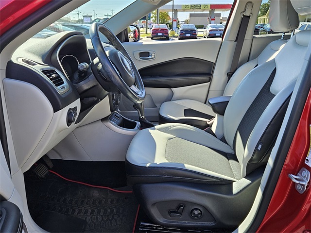 2019 Jeep Compass Latitude photo 4