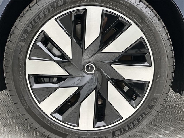 2025 Volvo EX90 Ultra photo 2