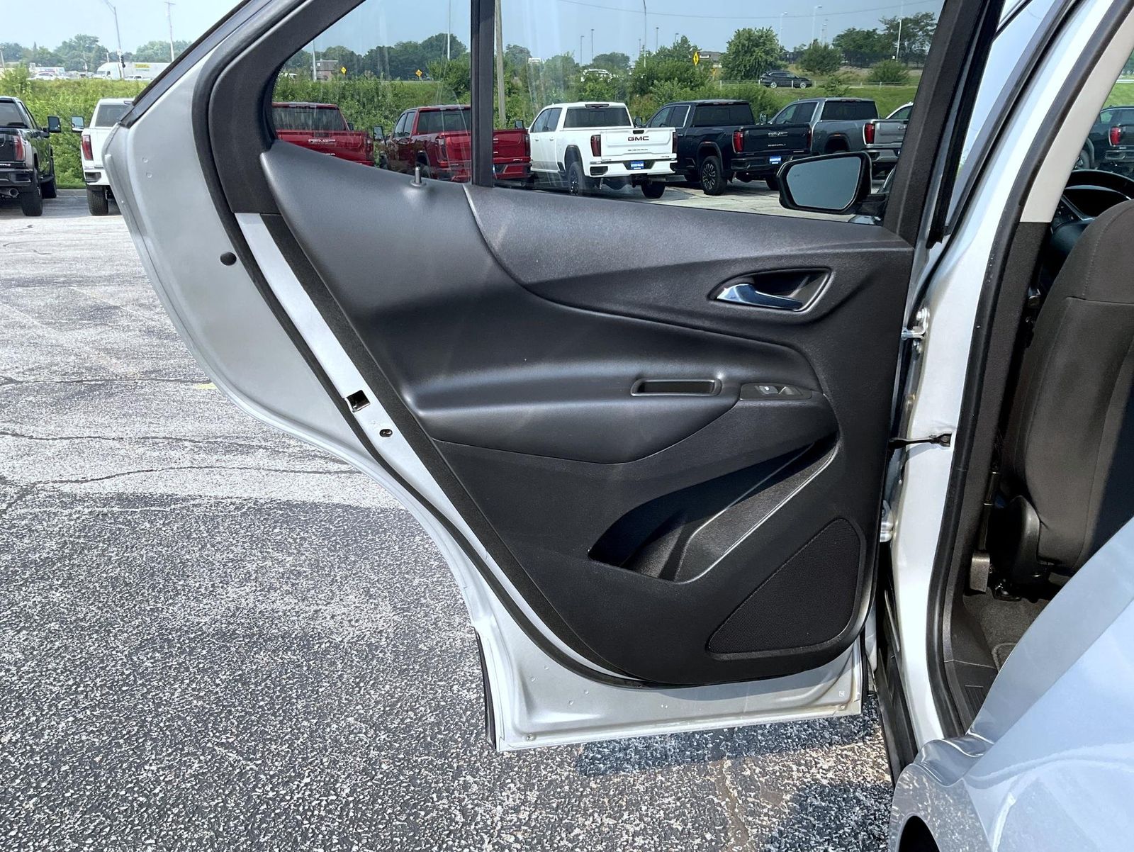 2022 Chevrolet Equinox LT photo 19