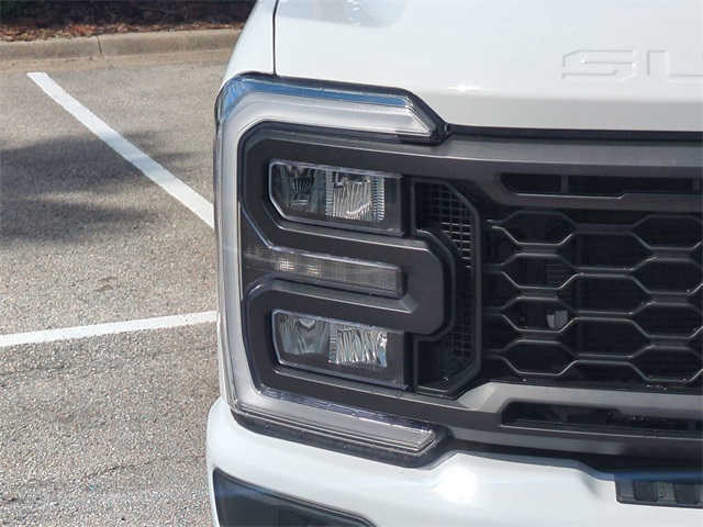 2026 Ford F-250 photo 10