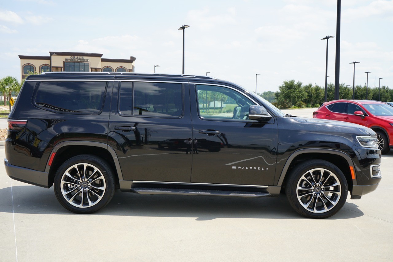 2022 Jeep Wagoneer Series II photo 5
